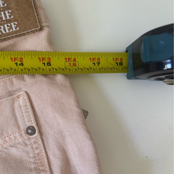 Free People We The Free Beginners Luck Low Rise Slouch Denim Shorts Pink 25 - Picture 11 of 13
